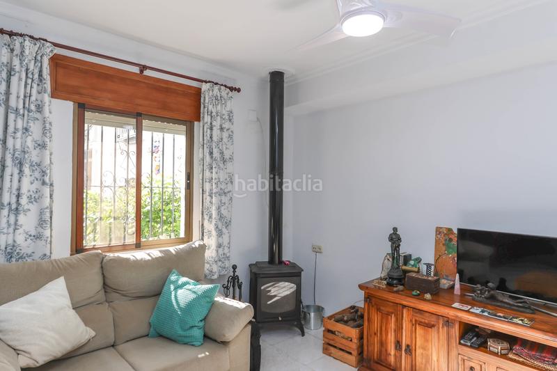 Foto 13b1a97a-a191-4ea3-abb8-89a4d8b0d2b3. Casa adosada  con solarium en la azotea en Yunquera