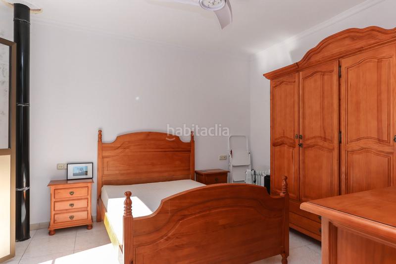 Foto f2774073-9dc6-4930-b5ed-b3697c561aea. Casa adosada  con solarium en la azotea en Yunquera