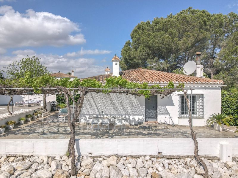 Foto 05fb8da7-9e13-4d8b-a6db-a20c6b86aaf3. Casa amb xemeneia aparcament piscina a Coín