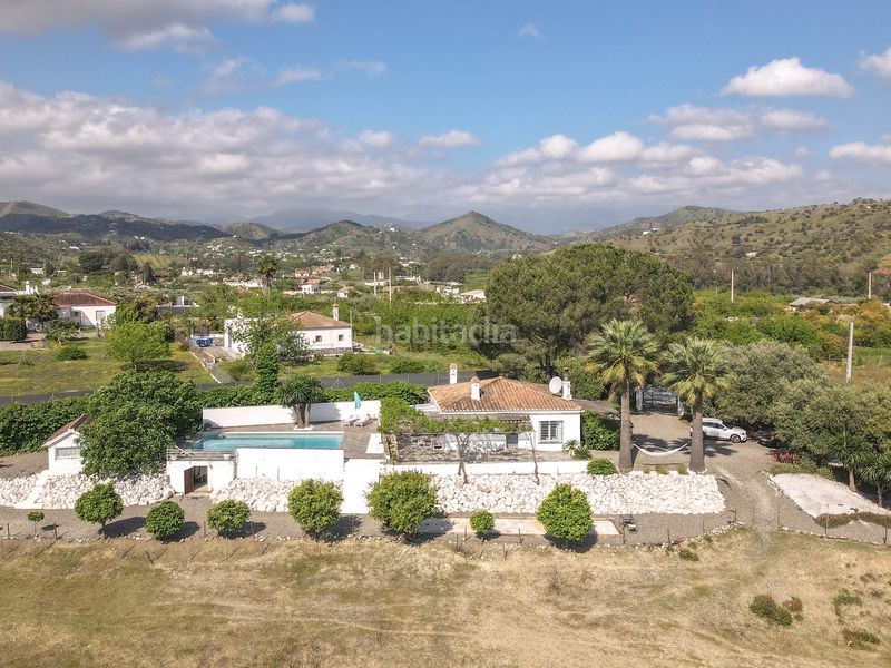 Foto 7fb48e75-1722-4cd5-aa8e-9140341b3edc. Casa amb xemeneia aparcament piscina a Coín