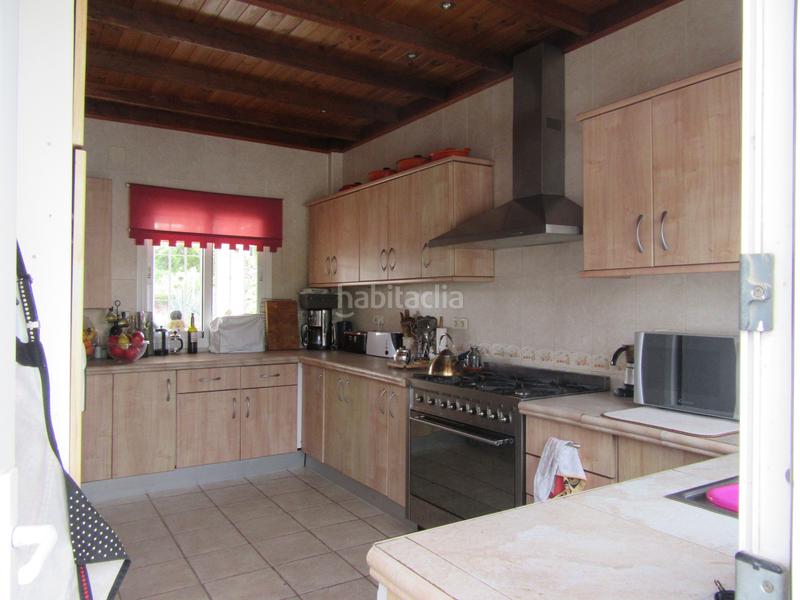 Foto 4f5e34c8-d916-4c27-b8bf-a844e4b2bd76. Maison avec cheminée parking piscine dans Cártama