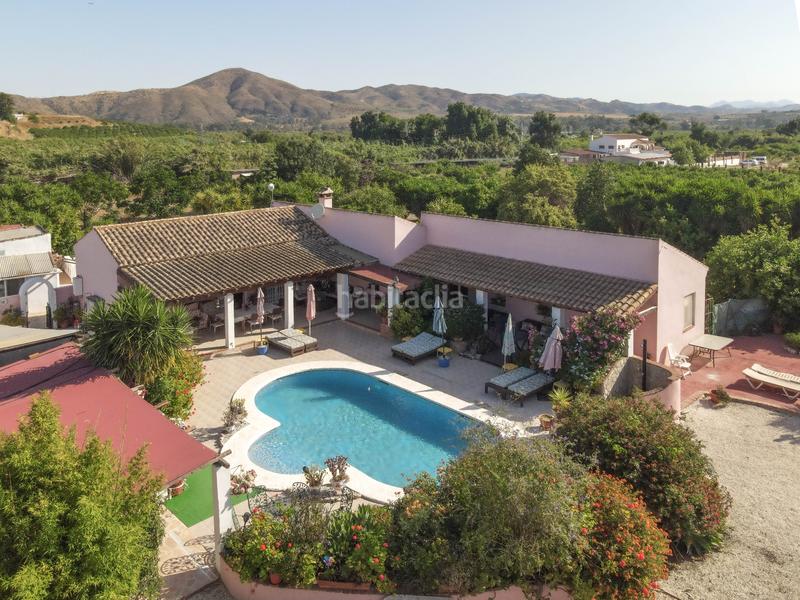 Foto ae080ef4-e89d-4344-90a2-a0de9a34a303. Maison avec cheminée parking piscine dans Cártama