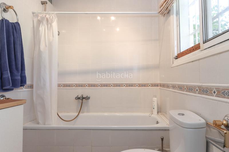 Foto bcf6abe9-d961-4b8b-ae11-634f05a4f6ee. Maison avec cheminée parking piscine dans Cártama