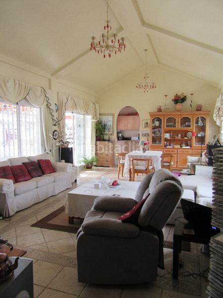 Foto ca21f4cd-473f-40ea-9eb0-cdf745bc5955. Maison avec cheminée parking piscine dans Cártama