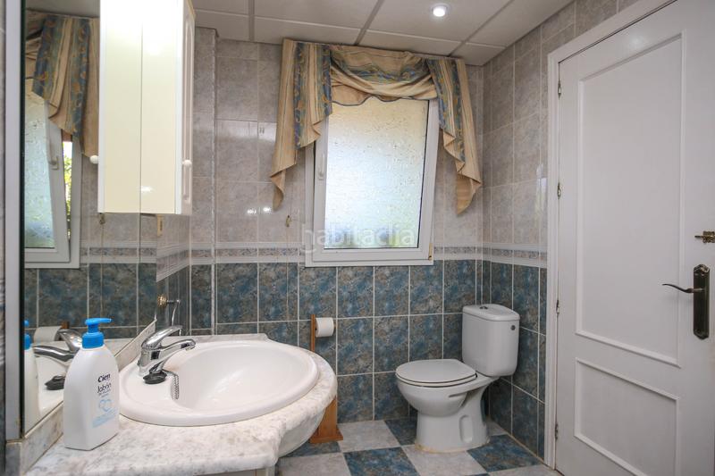 Foto f2d3fc2e-c3cc-434e-a98f-57a3b72014b8. Maison avec cheminée parking piscine dans Cártama