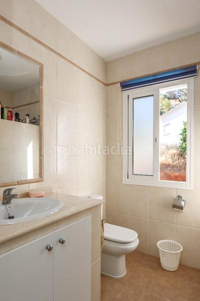 Foto a6f0d6a4-256e-438d-ad36-67a203e393a5. Casa fantástica casa adosada en Guaro