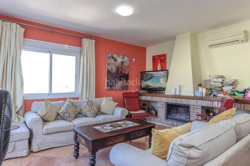 Foto f38f25bc-68ce-4a27-83cb-976bd60974ad. Casa fantástica casa adosada en Guaro