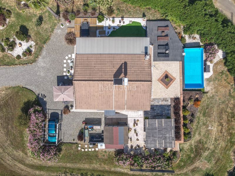 Foto a8fc4974-03fe-4a65-bea9-98bd7cc7367c. Casa amb xemeneia aparcament piscina a Tolox