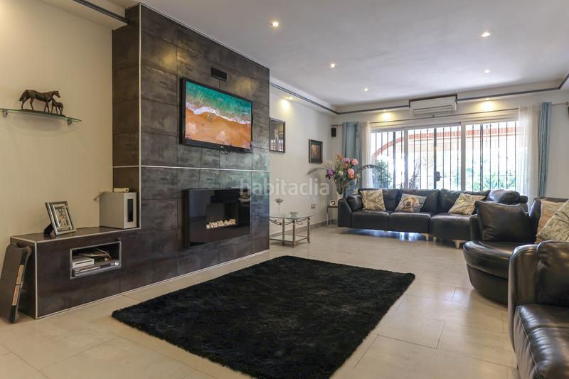 Foto 76b777a8-be91-4dbe-86ed-fd07835ea4b9. Casa con camino piscina in Centro Alhaurín el Grande