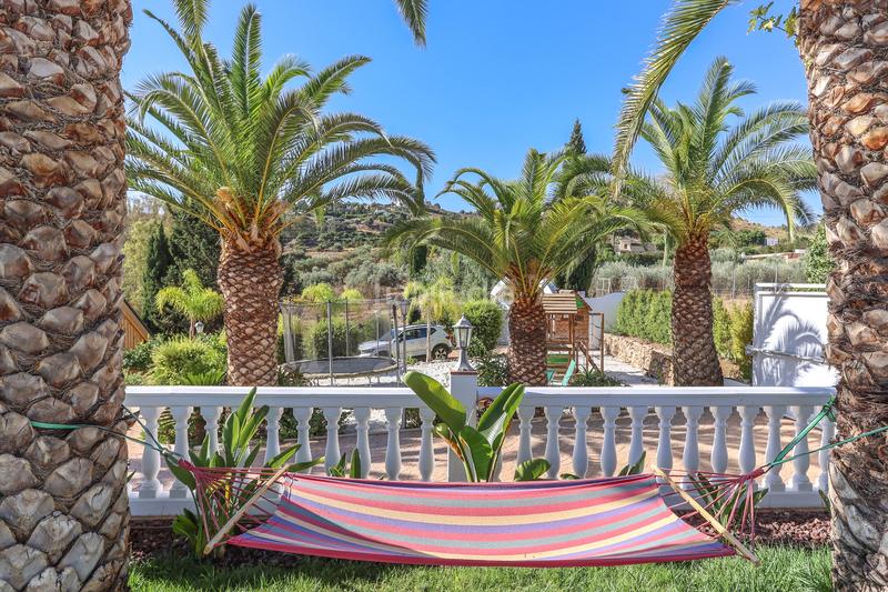 Foto 316d6cee-8624-4aa0-b6ef-b3ad6e6c37e0. Chalet avec cheminée parking piscine dans Centro Alhaurín el Grande