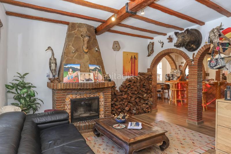 Foto b84650d4-f78e-48fc-90bf-6ba065aefc44. Chalet avec cheminée parking piscine dans Centro Alhaurín el Grande