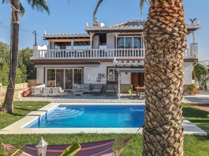 Foto b9cbf68b-93fb-41d7-b686-13877e2e86ee. Chalet avec cheminée parking piscine dans Centro Alhaurín el Grande