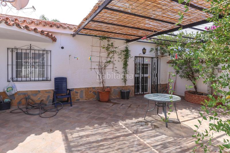 Foto 366b7a7a-4b77-46c2-b4b7-68b7896da379. Casa amb xemeneia aparcament piscina a Centro Alhaurín el Grande