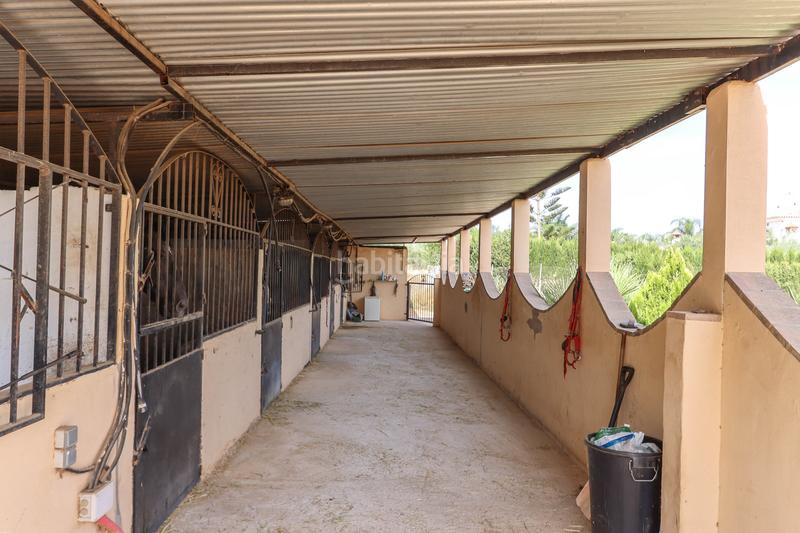 Foto 8757c5e7-cc83-4ff2-88d4-2145bc6ab0f8. Casa amb xemeneia aparcament piscina a Centro Alhaurín el Grande