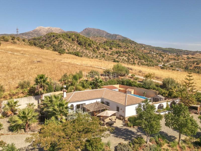 Foto 3d25d2e4-4665-4966-a12d-13ebbe9219a4. Casa finca independiente con impresionantes vistas panorámicas en Tolox