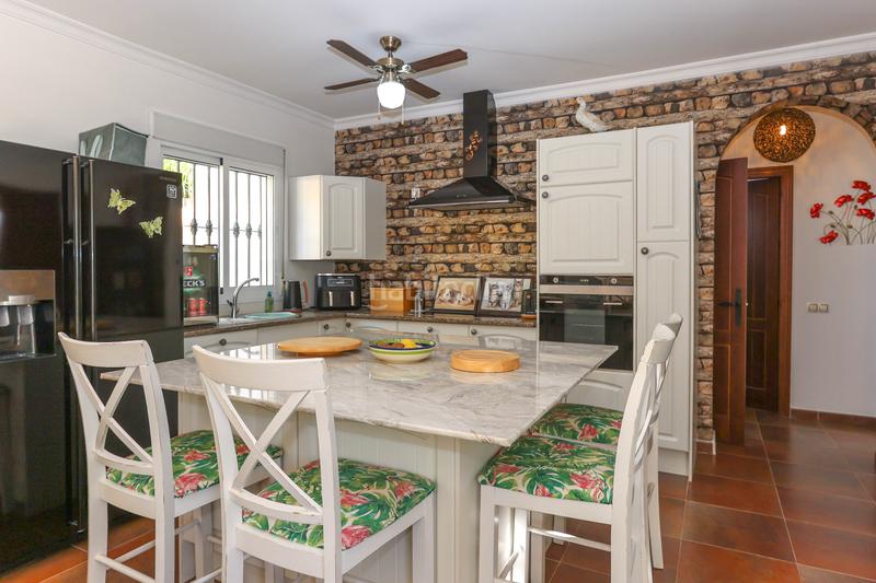 Foto b14141e4-0550-429f-901a-dd3650f51fca. Casa finca independiente con impresionantes vistas panorámicas en Tolox