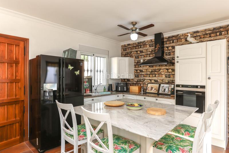 Foto d8a289cd-0986-487f-b495-6bc60fe77b7e. Casa finca independiente con impresionantes vistas panorámicas en Tolox