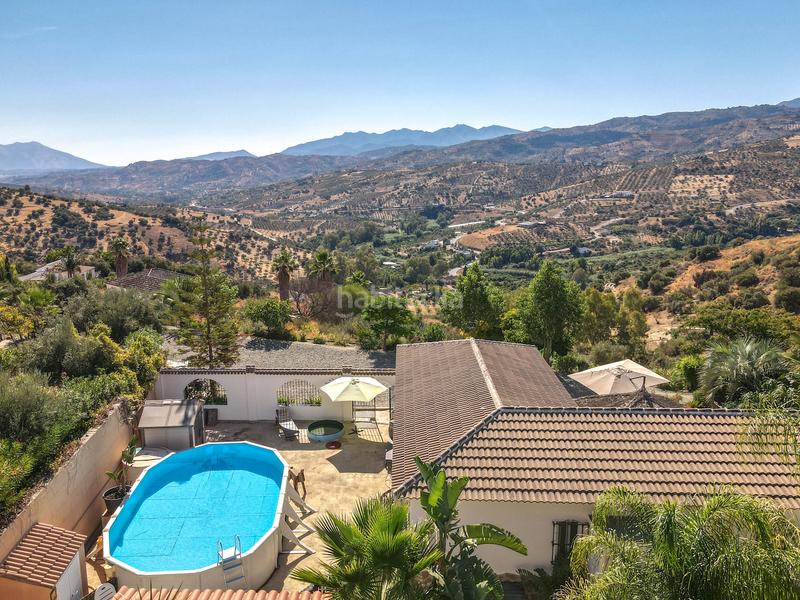 Foto ee61d284-d940-472e-ba1e-582a1e4c05fc. Casa finca independiente con impresionantes vistas panorámicas en Tolox