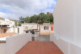 Casa  Calle la paja. Casa de pueblo tradicional