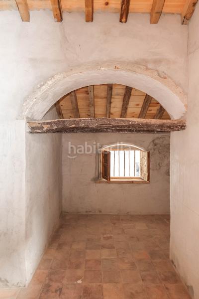 Foto 5cc7bde1-fcf2-4e72-bd66-4f2e221dc58c. Casa aparellada a Casarabonela