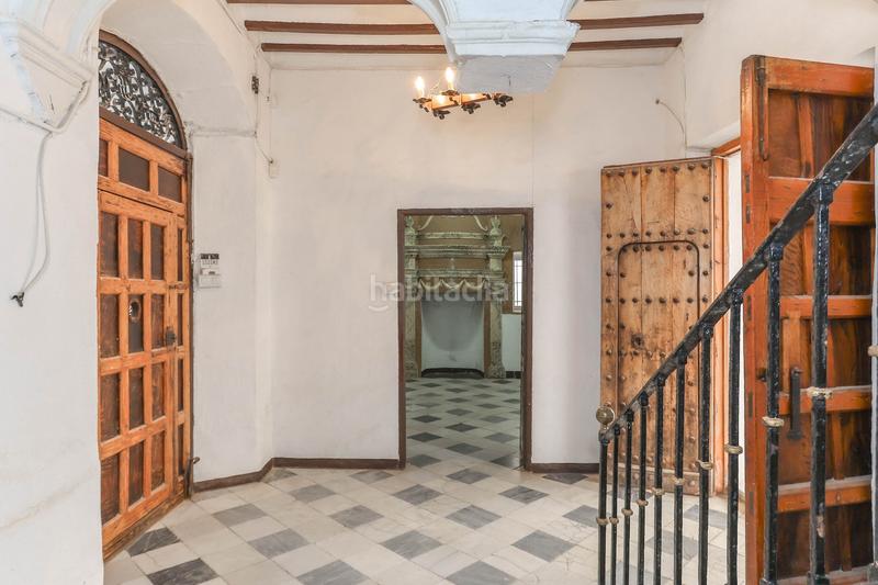 Foto 86fd4091-868d-41eb-a3e1-f0663d539692. Casa aparellada a Casarabonela