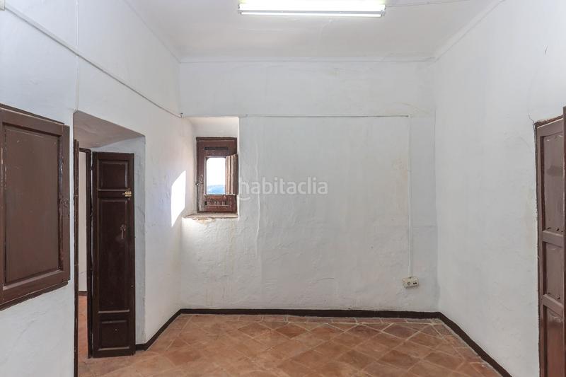 Foto b13da597-0857-4cad-b571-ee27a35d9df2. Casa aparellada a Casarabonela