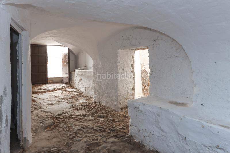 Foto e6cda87e-3c5c-4400-bb7d-aaa1a4cc14d0. Casa aparellada a Casarabonela