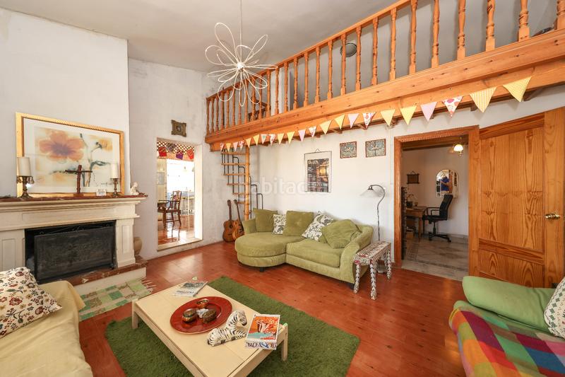 Foto d6b9d6ad-fec5-458f-8a82-2e6d4cde5879. Casa a schiera con camino parcheggio piscina in Guaro