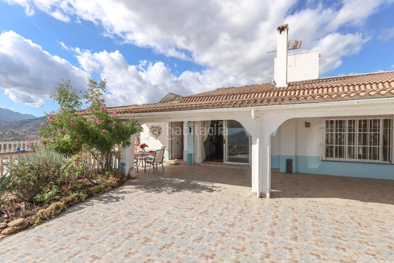 Foto ea9285a2-1e4f-4f32-a2c3-f1cc3cfb8a5f. Casa a schiera con camino parcheggio piscina in Guaro