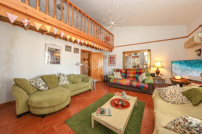 Foto f86c7dfd-8192-42b1-9af1-10836b73c70a. Casa a schiera con camino parcheggio piscina in Guaro