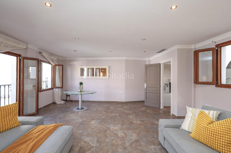 Foto 65c623a6-dbb2-4faa-8800-9a2eeeddef4e. Towny house in Guaro