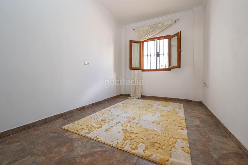 Foto b31c492f-abb0-4970-b6a5-f5491ff536cb. Towny house in Guaro