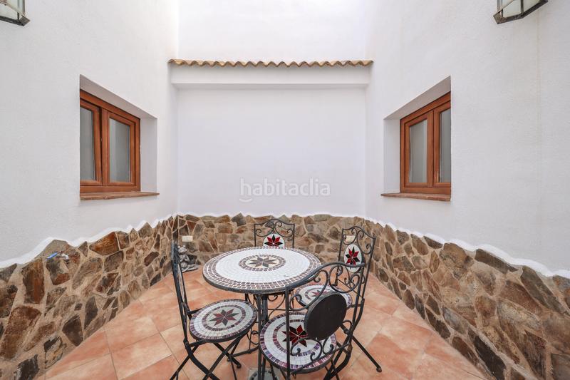 Foto bc361991-8c71-4c12-a018-3dc59df732f5. Towny house in Guaro