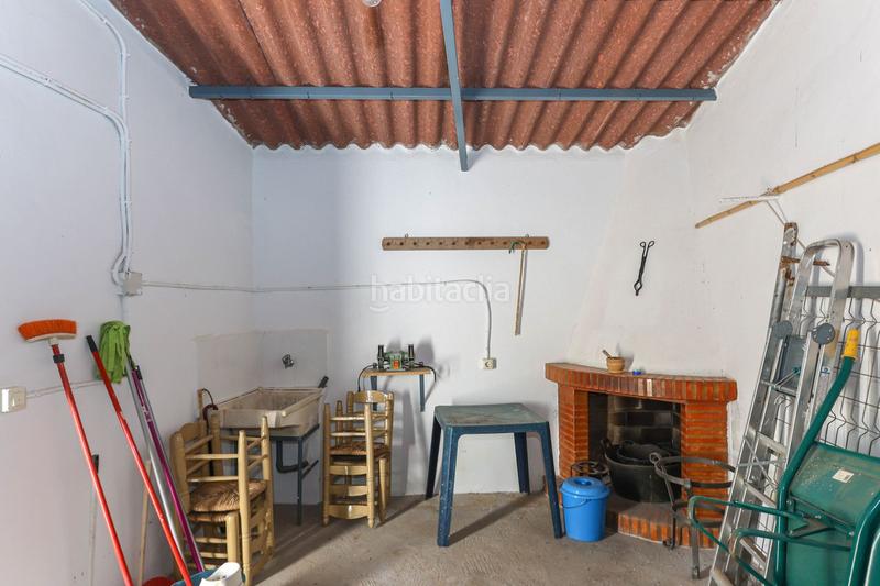 Foto c42f9757-dd0d-4fbd-a5d7-8a1645935197. Maison dans Alozaina