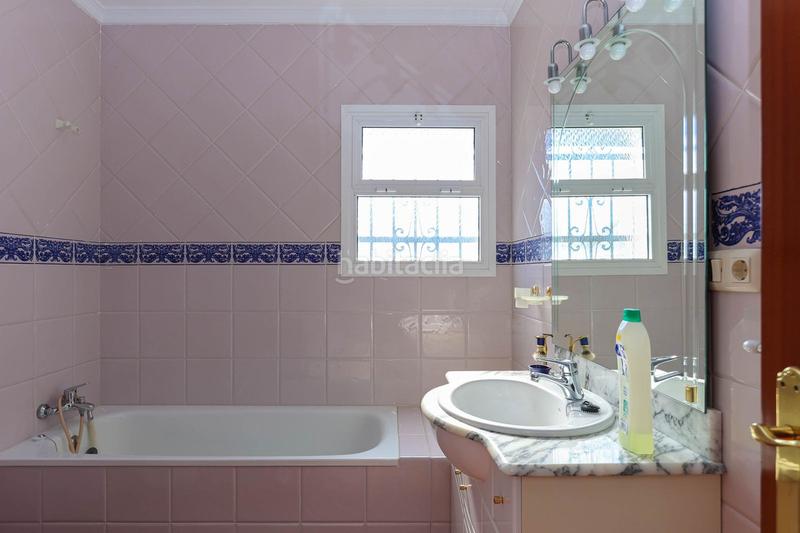 Foto e3385eb0-55b7-477a-8019-0e5730e9c4ca. Maison dans Alozaina