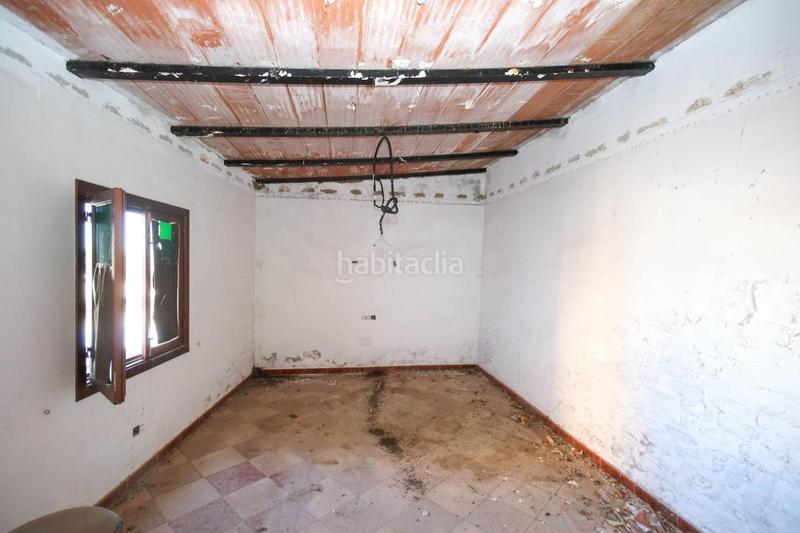 Foto 470e1203-3b94-4cd5-b03b-e779cf035991. Local comercial almacén increíblemente grande en Guaro