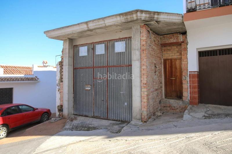 Foto 55e17133-c028-4158-b27d-ba941f219ba0. Local comercial almacén increíblemente grande en Guaro