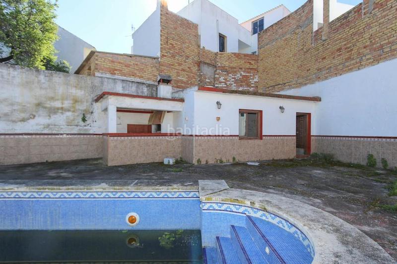 Foto 93671748-7ad8-4e31-82b0-ed6f0f58a934. Local comercial almacén increíblemente grande en Guaro