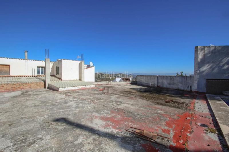 Foto b933c19e-4ab2-4758-987c-bd89c535e7e4. Local comercial almacén increíblemente grande en Guaro