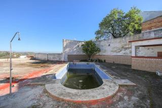 Geschäftsraum  Calle hospital. Almacén increíblemente grande