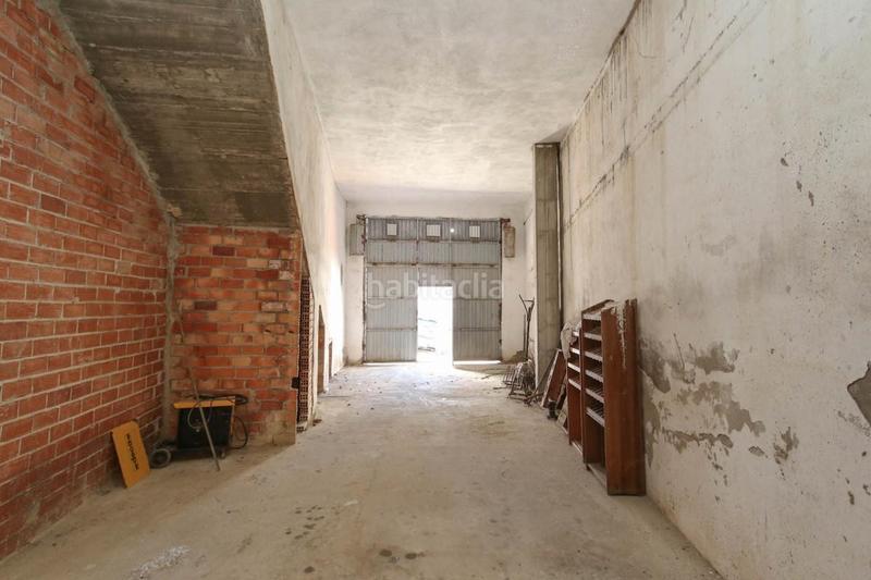 Foto de487b7f-bac0-4e2e-b166-4b1ded9c4037. Local comercial almacén increíblemente grande en Guaro