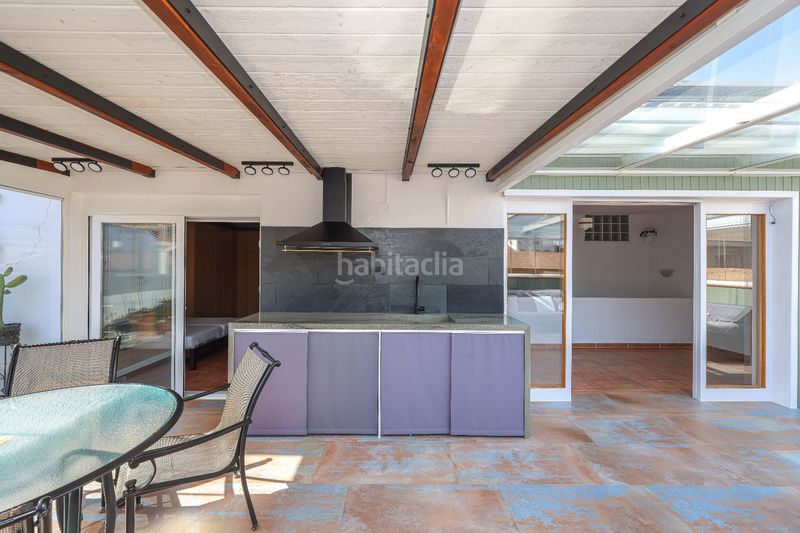 Foto 726c7c10-bbd9-4034-827a-fa0494f43c82. Casa  adosada espaciosa con un potencial excepcional en Guaro