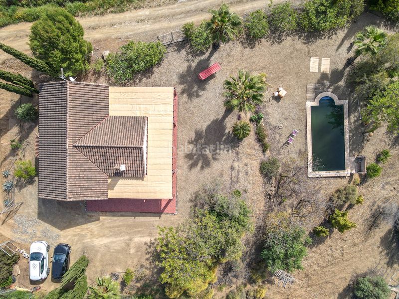 Foto 1b9fad7e-af63-4fb6-9ef2-09933bb24055. Casa amb piscina a Tolox