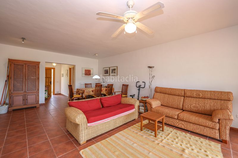 Foto 32037b7d-3f19-46f5-aa31-3607a7d7ed29. Casa amb piscina a Tolox
