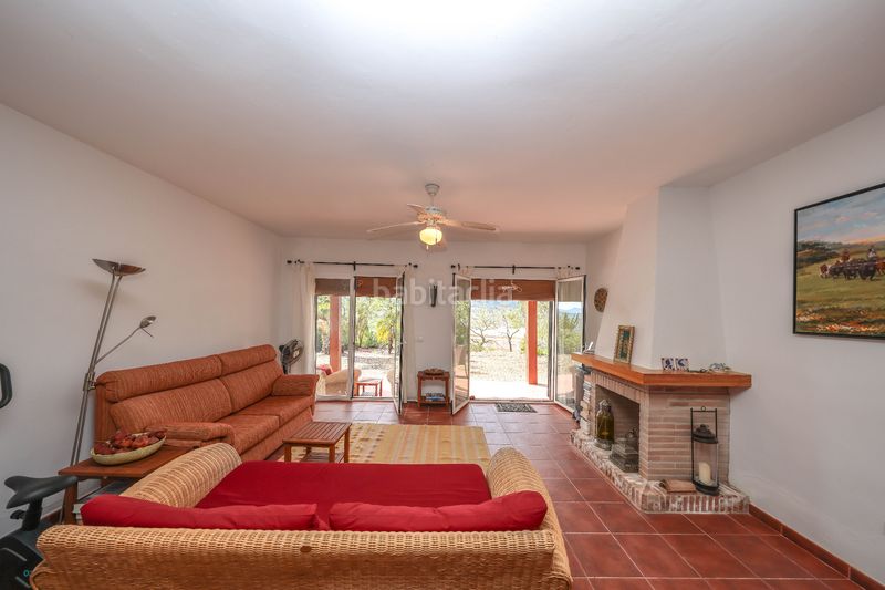 Foto 9fadbb6a-48d0-4ac8-84e4-673a4dba6b32. Casa amb piscina a Tolox