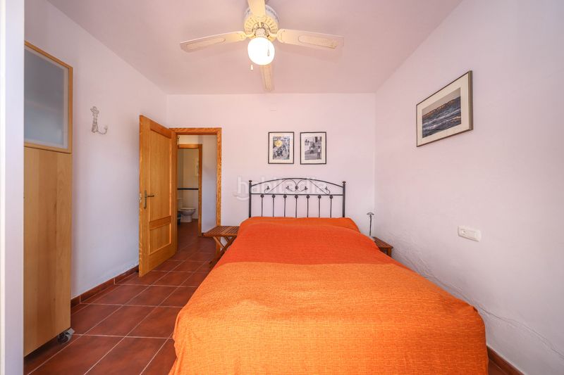 Foto a09db1fe-a4ce-4060-a8e4-72797eaa68f1. Casa amb piscina a Tolox