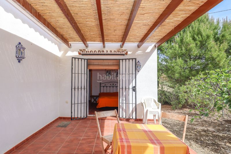 Foto cfe85214-895b-49d0-8653-dca07e43e882. Casa amb piscina a Tolox