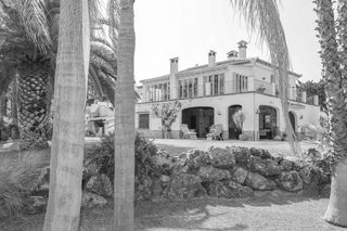 Casa  Camino de los javieles. Impresionante villa con establos