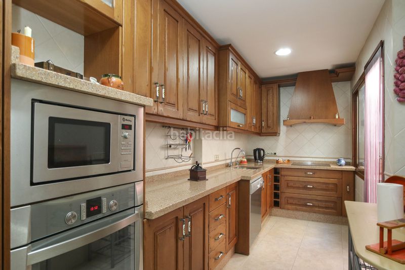 Foto 0cff4533-2091-4f77-8d99-a037ce80166f. Casa amb aparcament a Alozaina