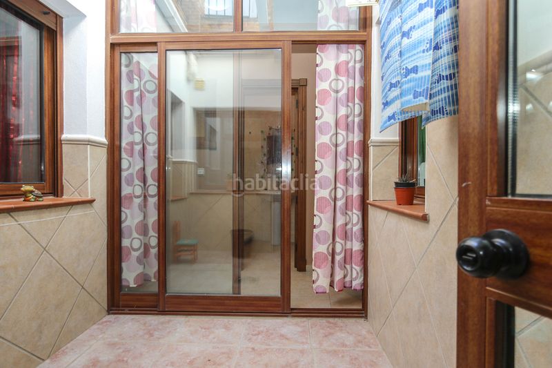 Foto 18fd6a10-ce0f-4a78-a810-55e92bc230d2. Casa amb aparcament a Alozaina
